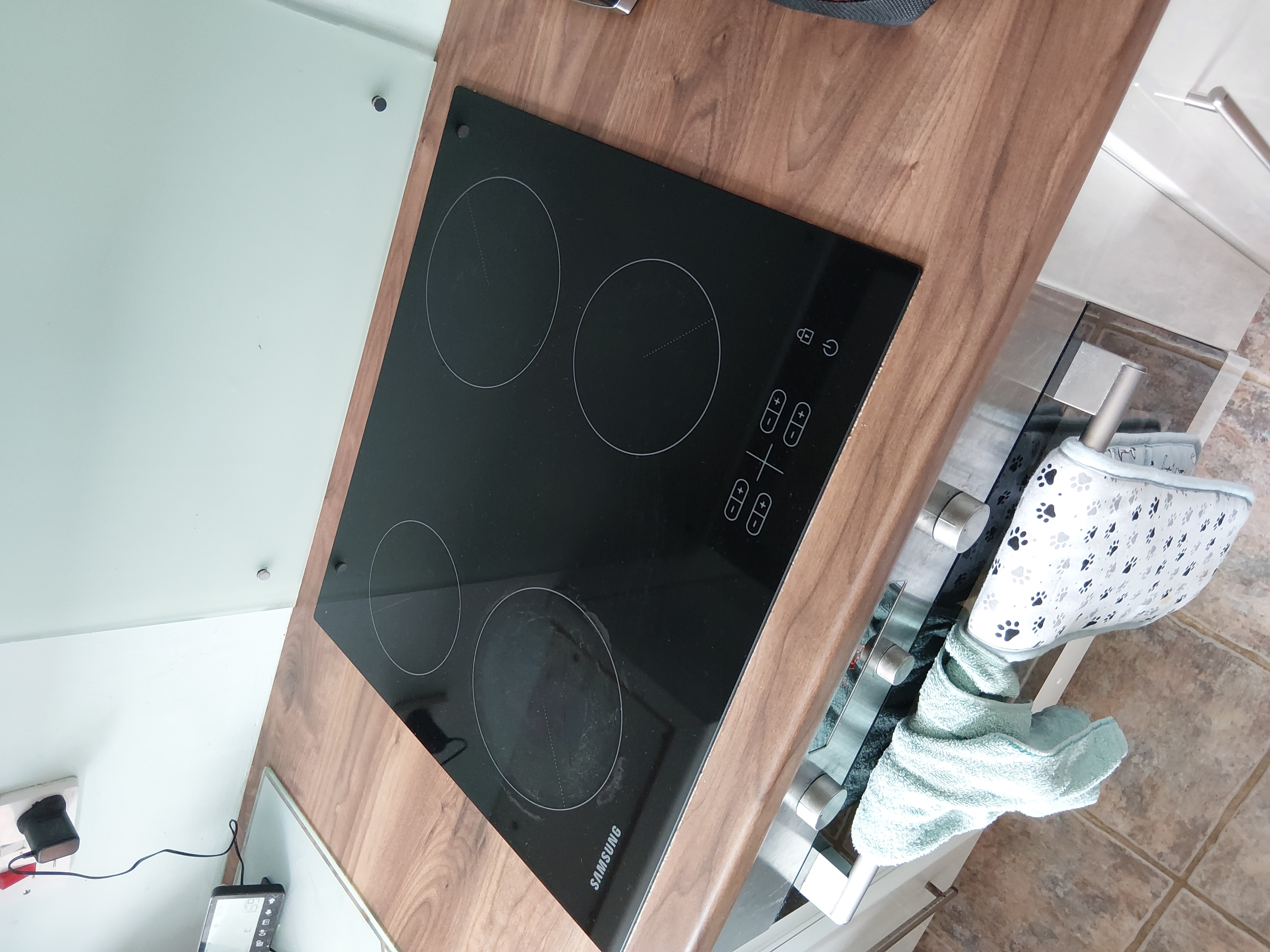 Hobs