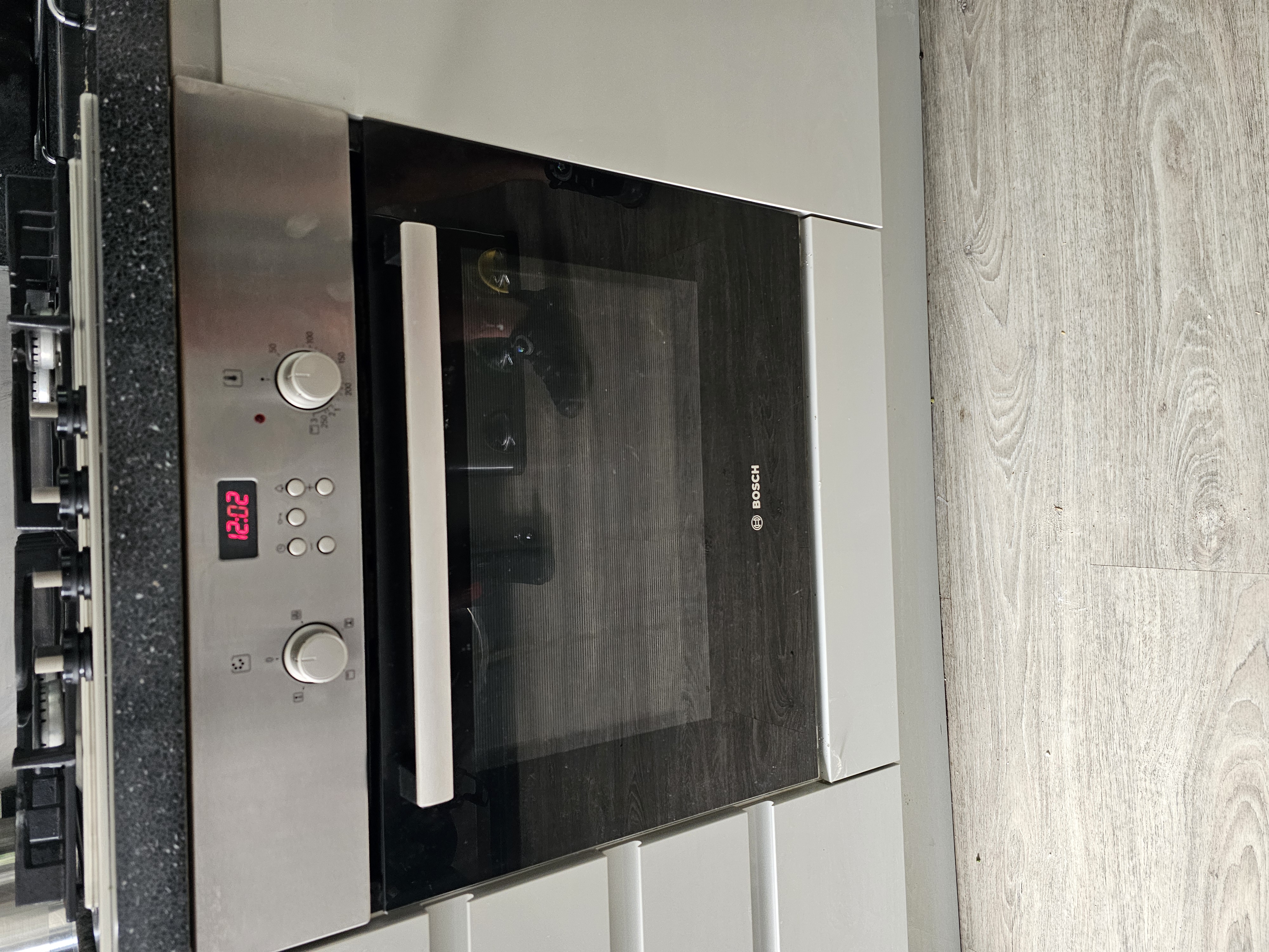 Ovens & Cookers