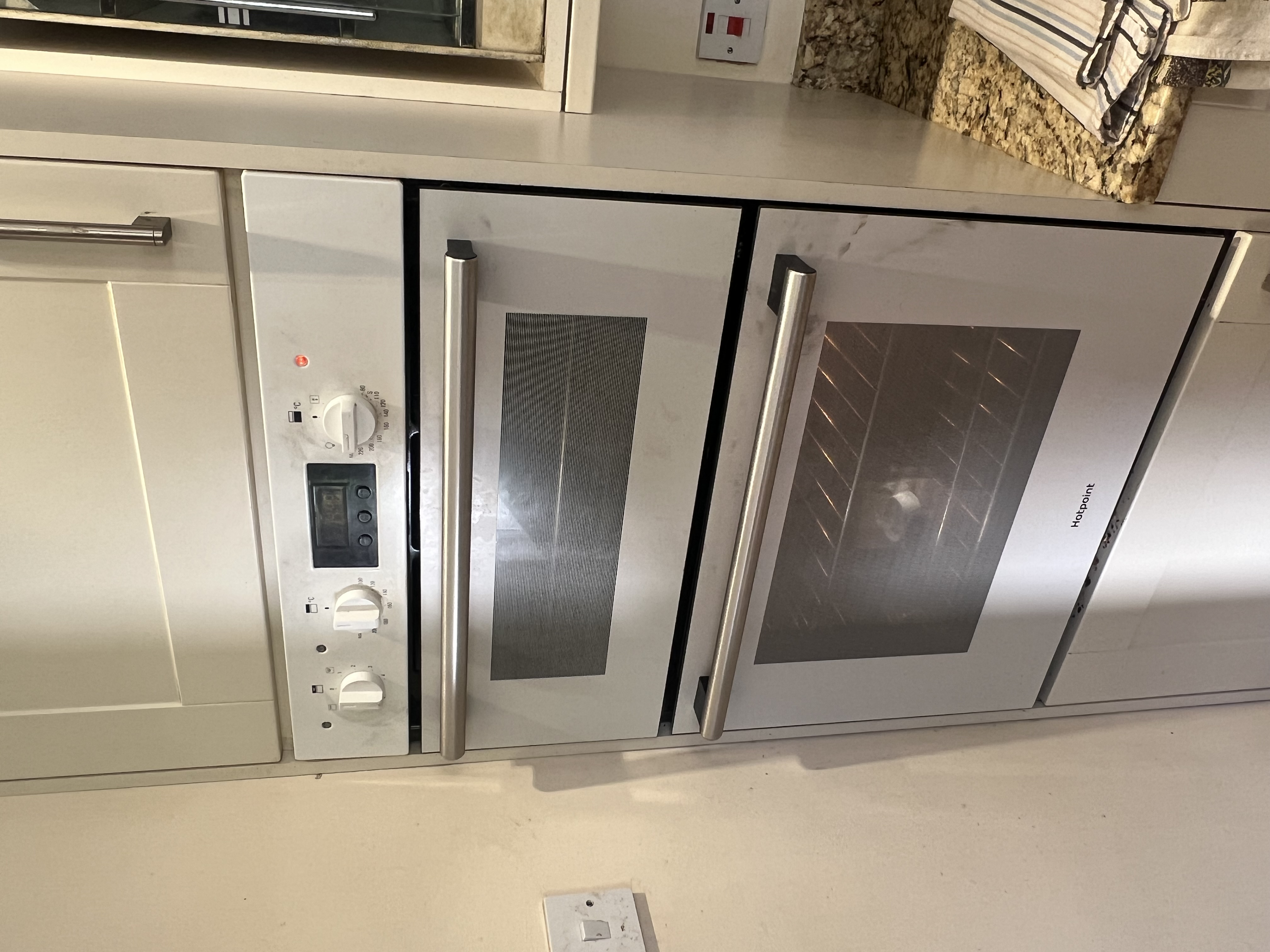 Ovens & Cookers